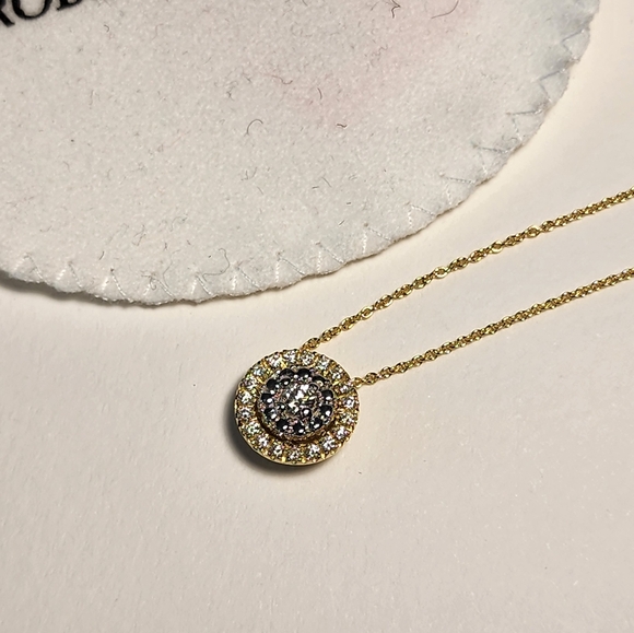 Roberto Coin Siena 18K Gold Small Dot Pave Diamond Pendant Necklace - Picture 3 of 6